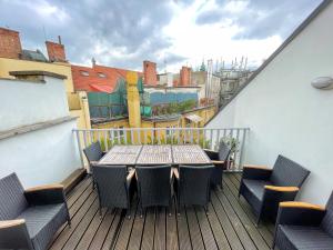 Three-Bedroom Apartment room in Žatecká - Terrace Residence in the Old Town