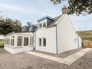 Balnaird Farmhouse - Auchterneed