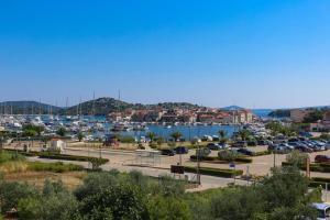 Apartment in Tribunj with air conditioning, WiFi 4953-1