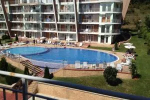 Апартамент в Комплексе Сансет Кошарица,Солнечный берег - Debelets