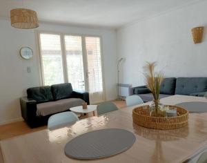 Charmante Maison à 200 mètres de la Plage, Saint-Pierre-La-Mer 10INAV5