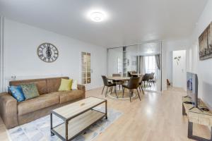 Appartements Chic and spacious apart with parking : Appartement 3 Chambres