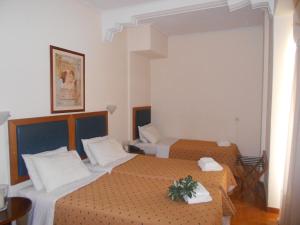 Triple Room room in Adam's Hotel