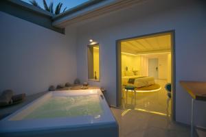 Suntouch Suites ''By Checkin'' Adults Only Myconos Greece