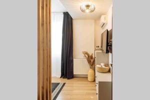 Amazing Views Rooftop Flat - Amzei Square