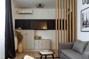 Amazing Views Rooftop Flat - Amzei Square