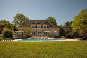 Maisons de vacances Quiet 50's cottage - 12 p. - Private park & pool : photos des chambres