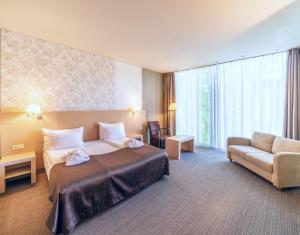 Superior Double or Twin Room with Holiday Offer room in Rixwell Elefant Hotel with FREE Parking