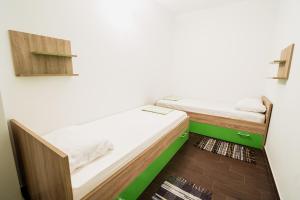 Central Apartment with Jacuzzi