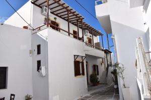 Naoussa Center Cycladic House Paros Greece