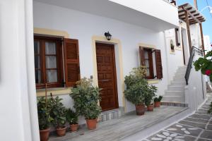 Naoussa Center Cycladic House Paros Greece