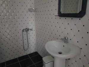 Krystyna Apartment- Apartment near the beach