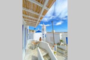 Blabla House Tinos Greece