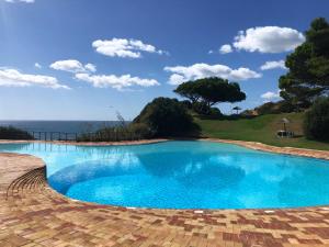 Prainha Lounge - 4hvězdičkové hotely ve městě Alvor