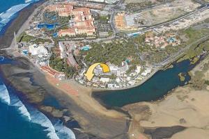 Blue Ocean by VillaGranCanaria