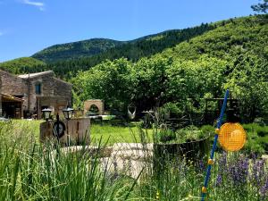 B&B / Chambres d'hotes Mas de la Pauze : photos des chambres