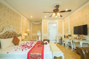 Kings Hotel Yên Hòa