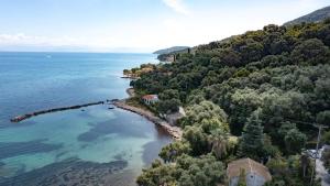 Eden Sea view studios Corfu Greece