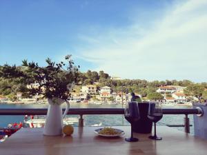 Xaradiotis House - A modern home away from home