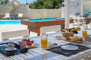 Dahlia Apartments And Studios Paros Greece