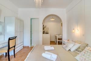 Dahlia Apartments And Studios Paros Greece