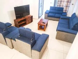 Appartement F4 Climatisé niveau Etage à Totsi près de la maison ADEBAYOR - Agbalé Pédo