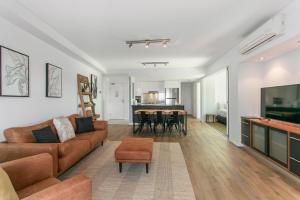 Proximity Waterfront Apartments