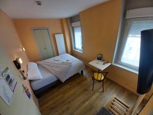 Hotels Le Terminus fasthotel soissons centre : photos des chambres