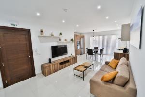 Apartment 5 Ashville Court