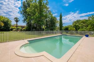 Villas Manoir Historique avec piscine et grand jardin a la francaise : photos des chambres