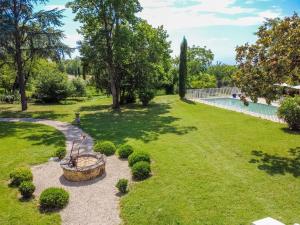 Villas Manoir Historique avec piscine et grand jardin a la francaise : photos des chambres