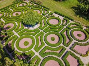 Villas Manoir Historique avec piscine et grand jardin a la francaise : photos des chambres