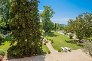 Villas Manoir Historique avec piscine et grand jardin a la francaise : photos des chambres