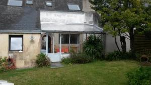 Maisons de vacances KERAUDREN RHUYS - Longere XVIIIe - 10 pers - 4 chb - plage a pied : photos des chambres