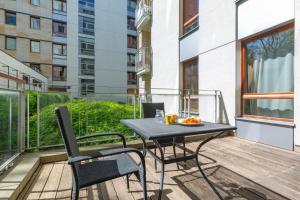 Apartment Mokotów Obrzeżna by Noclegi Renters