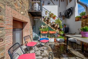 Comfortable Villa in Puebla de Don Rodrigo with Private Pool