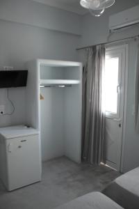 Passos Rooms Paros Greece