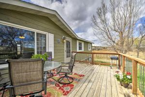 Cozy Cody House Less Than 10 Mi to Buffalo Bill Center!