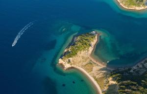 Apartment in Kampor with sea view, terrace, air conditioning, Wi-Fi (4610-1)