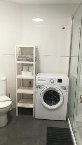 HOLIDAY RENTALS PISCINA, PLAYA PARKING a 5 min caminando del PUERTO DE BENALMADENA