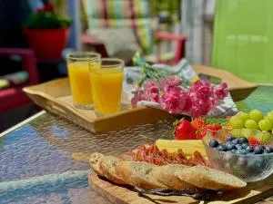 The Loft at Charlotte's Rose - Harmony Junction