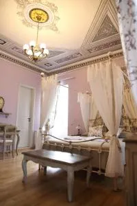 Ξενοδοχείο Νόστος (Nostos Hotel)