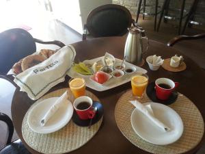 To Portego tis Anatolis