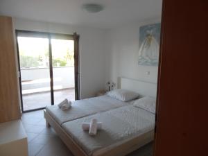 Ilsad apartments, Apartment with pool 80 meters from se, Sea view from balcony