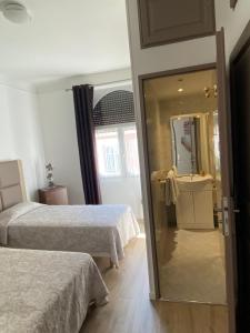 Hotels Hotel Lutetia : photos des chambres