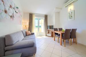 Apartments Adria Danka