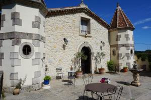 B&B / Chambres d'hotes Les Deux Tours : photos des chambres