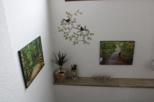 Two-Bedroom Apartment room in Gasthaus Traube Niederfell