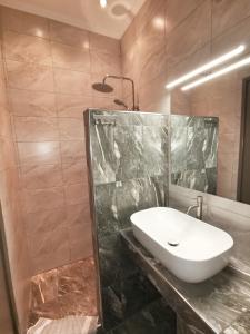 Latoura Studios