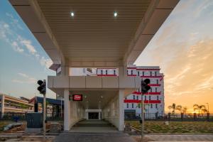 Entrance, Tune Hotel KLIA-KLIA2, Airport Transit Hotel in Kuala Lumpur